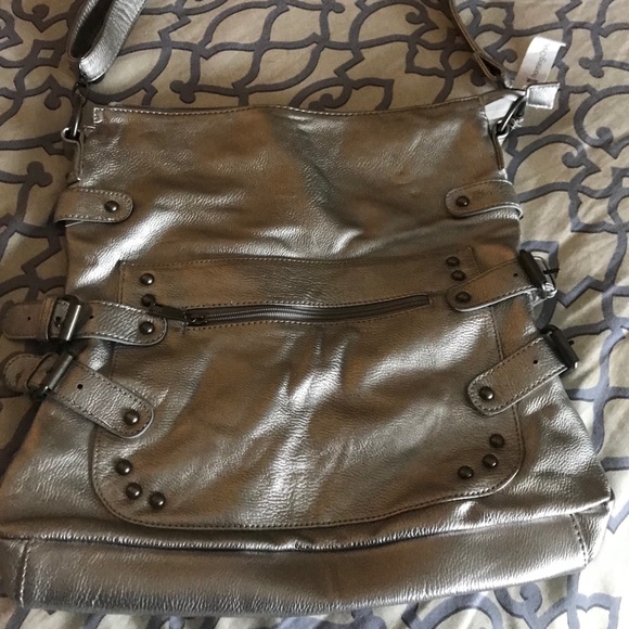 Silver Handbag - Picture 1 of 2